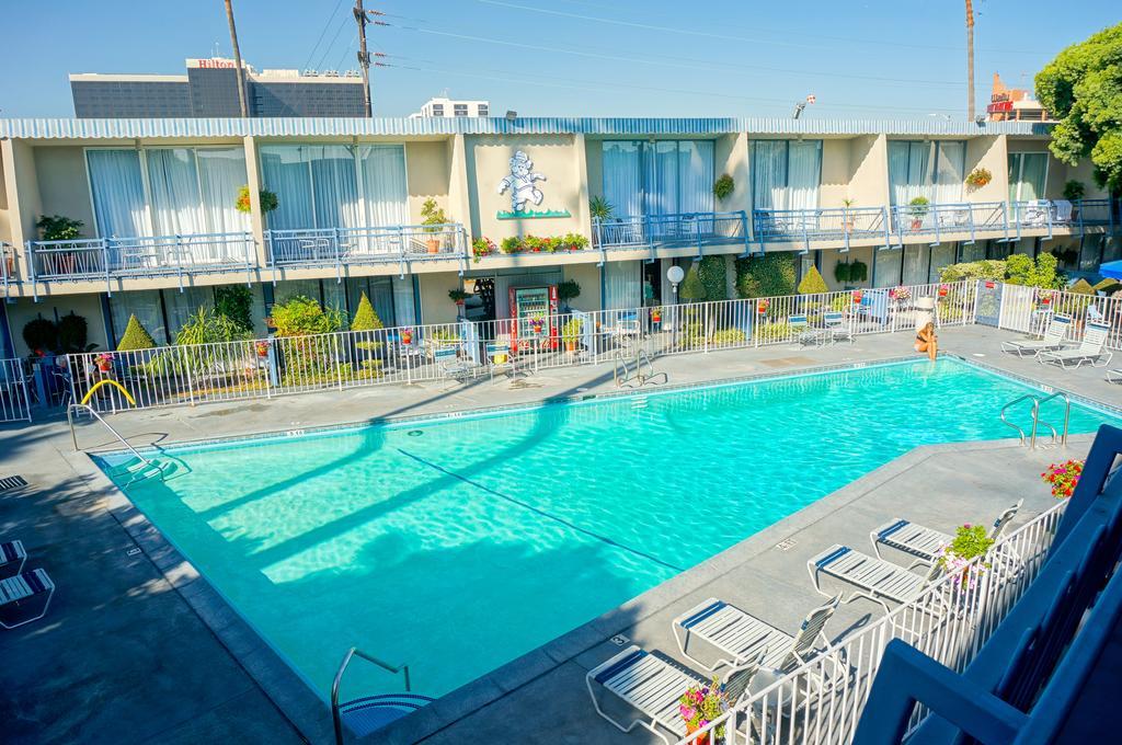 Travelodge Hotel At Lax Los Angeles Bagian luar foto