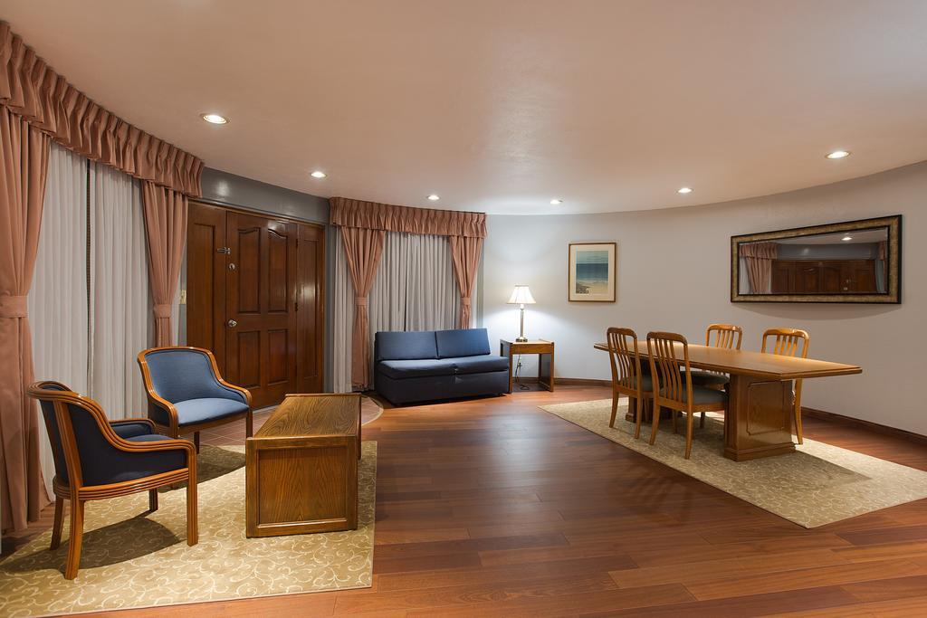 Travelodge Hotel At Lax Los Angeles Bagian luar foto