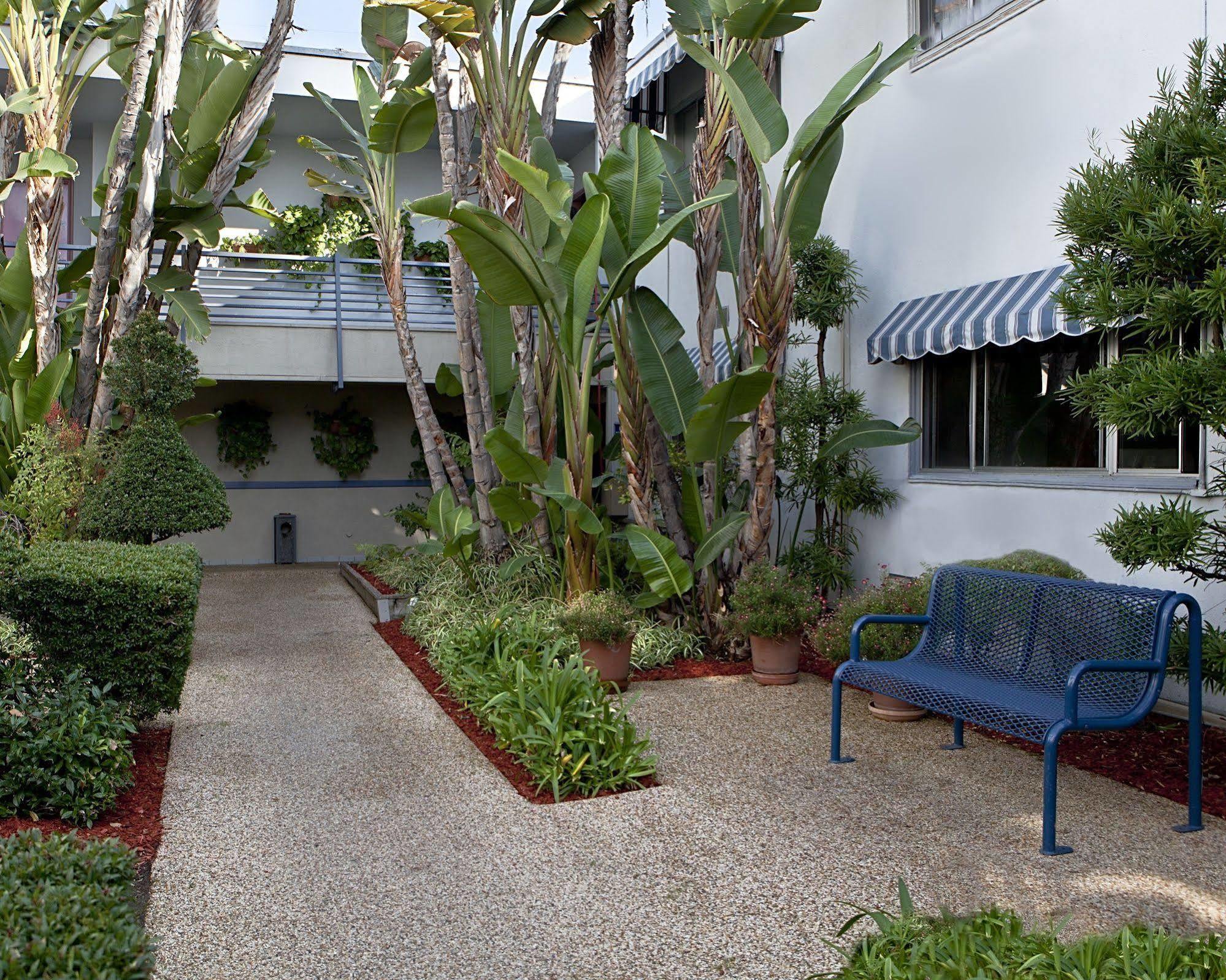 Travelodge Hotel At Lax Los Angeles Bagian luar foto