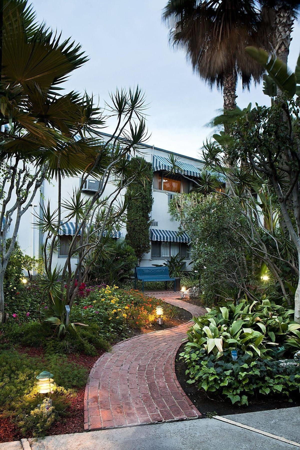 Travelodge Hotel At Lax Los Angeles Bagian luar foto