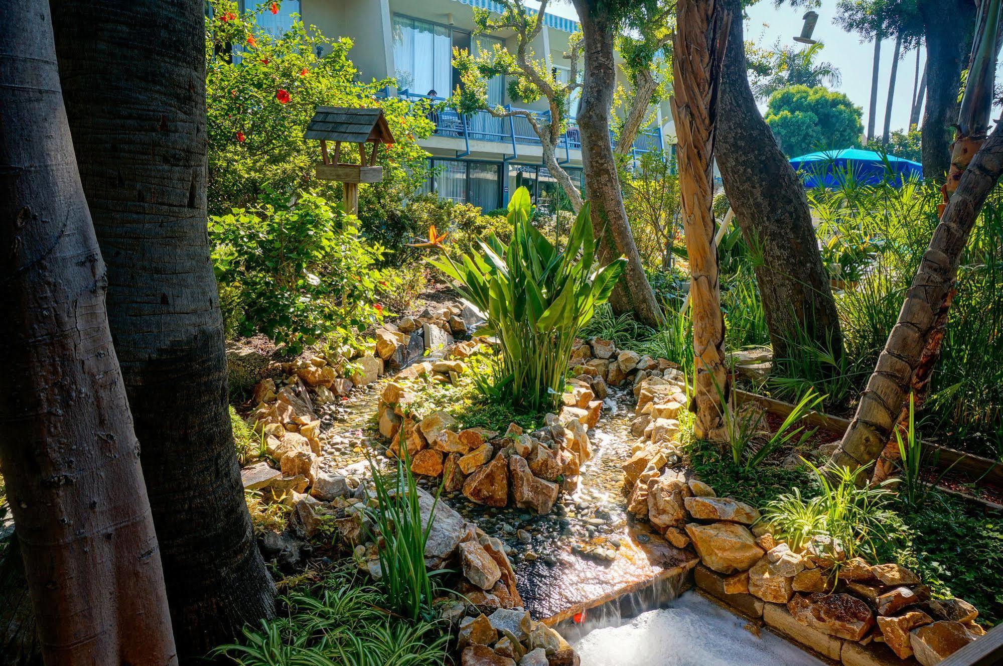 Travelodge Hotel At Lax Los Angeles Bagian luar foto